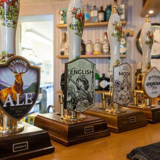 Child Okeford The Saxon Inn المظهر الخارجي الصورة